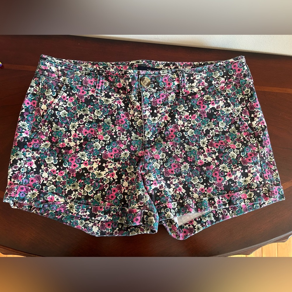 American Eagle Outfitters Pink and Blue Jean Shorts Vibrant Summer Style